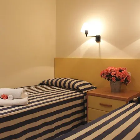 Apartaments Tamariu 4* Tamariu