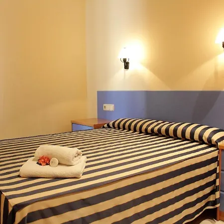 Apartahotel Apartaments Tamariu Tamariu