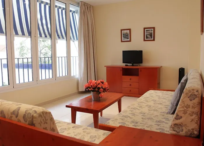 Apartaments Tamariu 4* Tamariu