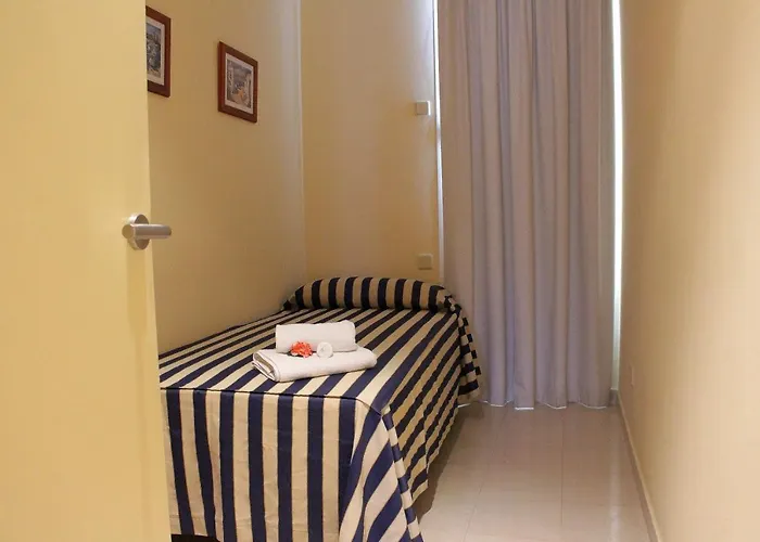 Aparthotel Apartaments Tamariu 4*