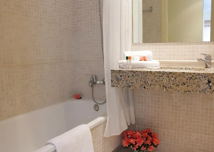 Apartaments Tamariu 4*